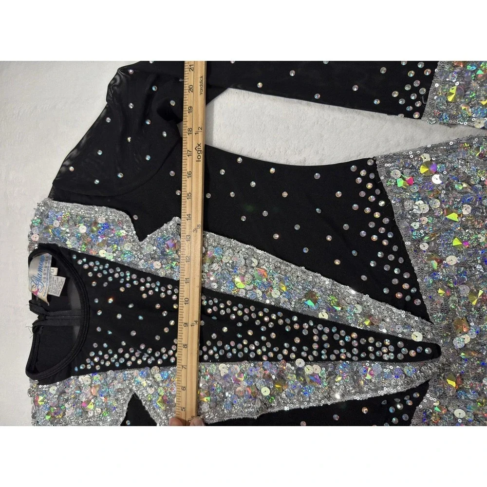 The Unbranded Brand glamour costumes